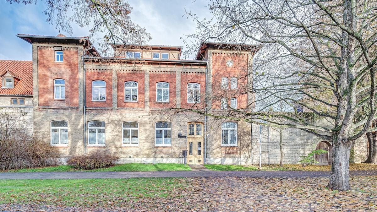 Ferienwohnung 'Residenz Unter Den Linden Falke' 2